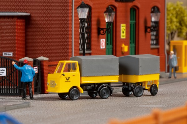 Auhagen 43662 TT-Fahrzeug-Modell, &quot;Multicar M22 Post mit Anhänger&quot;