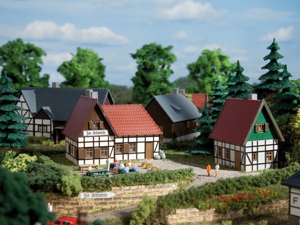 Auhagen 14457 N-Modellbausatz, Gasthaus zur Schmiede