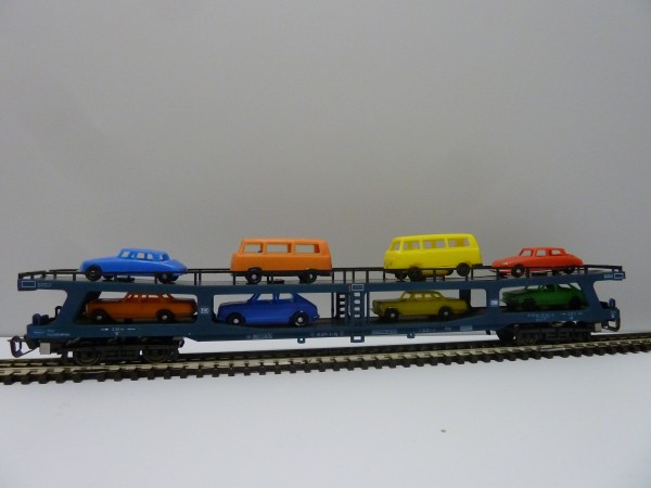 Krüger-TT-Modellbahn 9323 TT-Autotransportwagen mit Fahrzeuge, Ep. IV, eingestellt bei der DB