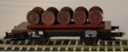 PSK 1744 TT-Flachwagen beladen mit Radsätzen Ep. IV, eingestellt bei der DR