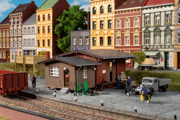 Auhagen 11465 H0-Modellbausatz, Brennstoffhandel
