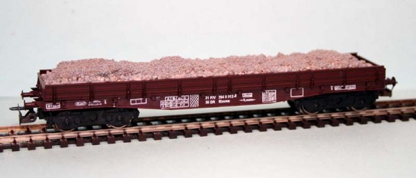 TT-Club 4153-1 TT-Niederbordwagen mit Ladung, Ep. IV, eingestellt bei der DR