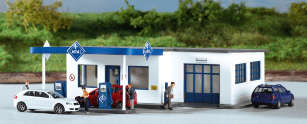 Piko 61827 H0-Modellbausatz, Tankstelle ARAL
