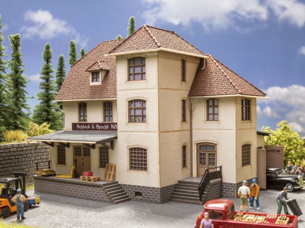 Noch 66314 H0-Modellbausatz, Spirituosen-Großhandel "Schluck & Specht KG"