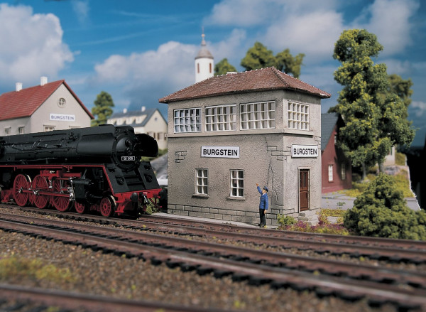 Piko 61822 H0-Modellbausatz, Stellwerk - Burgstein