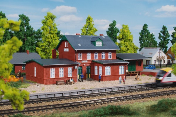 Auhagen 13299 TT-Modellbausatz, Bahnhof Klasdorf