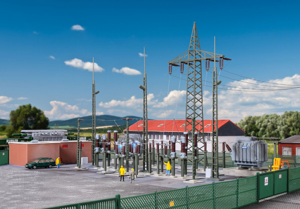 Kibri 39840 H0-Modellbausatz, Umspannwerk Unterwerk Baden-Baden mit Elektroblitzen