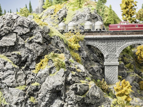 Noch 58462 Felsplatte, "Basalt"