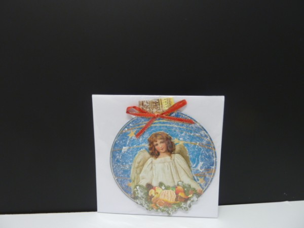 Handgearbeitete 3-D Weihnachtskarte mit Motiv &quot;Weihnachtskugel mit Engel&quot;