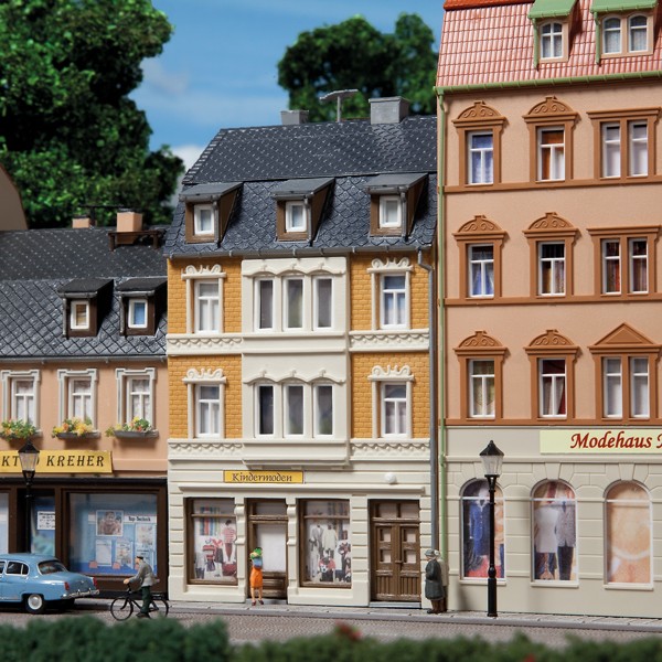 Auhagen 12253 H0/TT-Modellbausatz, Wohnhaus Nr. 4